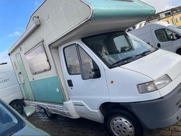 Fiat Camper 4 slaapplaatsen – Douche/toilet- Foodtruck optie beschikbaar voor biedingen