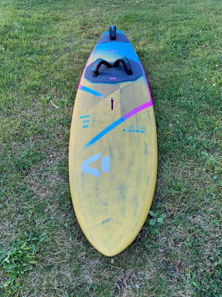 Duotone Grip 4 69 L, Watersport en Boten, Windsurfen