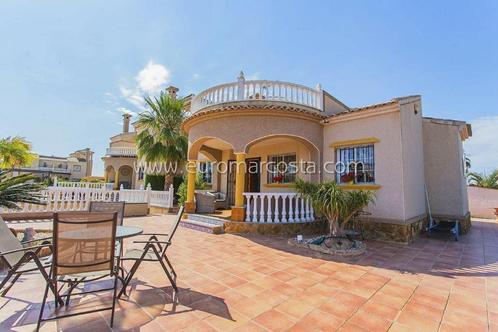REF.4544 Charmante villa située dans le quartier El Raso, Immo, Buitenland, Spanje, Woonhuis, Stad
