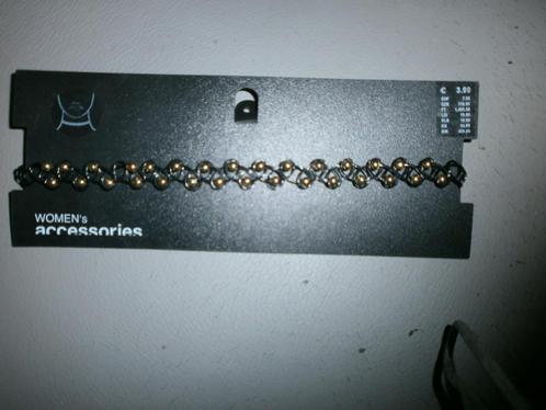 Collier ras de cou noir boules dorées NEUF, Handtassen en Accessoires, Kettingen, Nieuw, Zwart, Ophalen of Verzenden