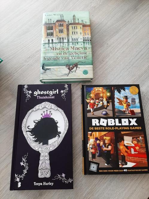 3 BOEKEN : Roblox/ GHOSTGIRL/ MISTICA MAEVA, Livres, Livres pour enfants | Jeunesse | Moins de 10 ans, Comme neuf, Enlèvement