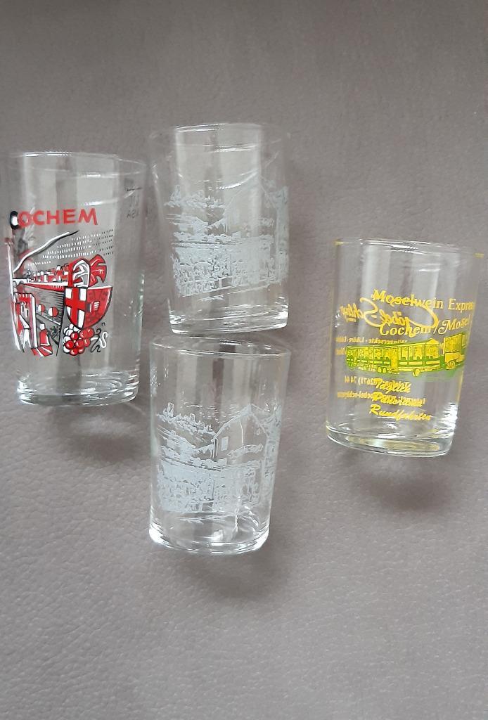Glaasje  proefglas Cochem Moselwein Express 4 wijnglaasjes, Verzamelen, Glas en Drinkglazen, Zo goed als nieuw, Borrel- of Shotglas