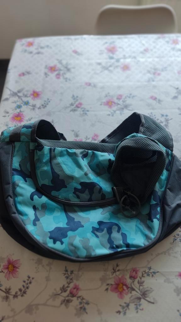 Draagzak voor puppy  ,,, prijs. Bespreekbaar, Dieren en Toebehoren, Hondenmanden, Zo goed als nieuw, Ophalen