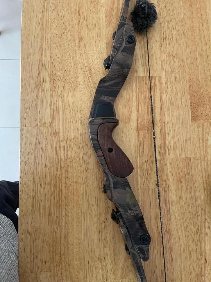 WNS BLACK WOLF, Sport en Fitness, Handboogschieten, Zo goed als nieuw, Recurveboog, Ophalen of Verzenden