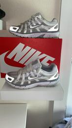 nike p-6000 white fluffy lace maat 42,5, Ophalen, Wit, Nike, Zo goed als nieuw