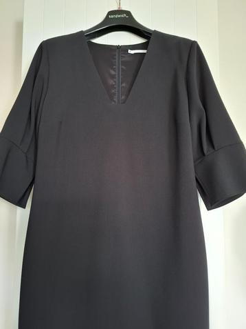 Zwarte jurk van Xandres maat 44, Taille 42/44 (L), Enlèvement ou Envoi, Comme neuf, Xandres