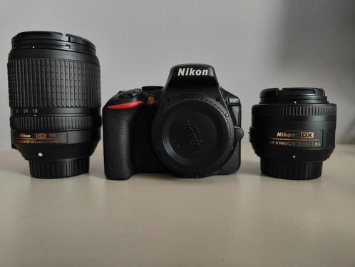 Nikon D5600 + 18-140 mm + 35mm 1.8 - 9.000 déclenchements, TV, Hi-fi & Vidéo, Appareils photo numériques, Comme neuf, Nikon, Enlèvement ou Envoi