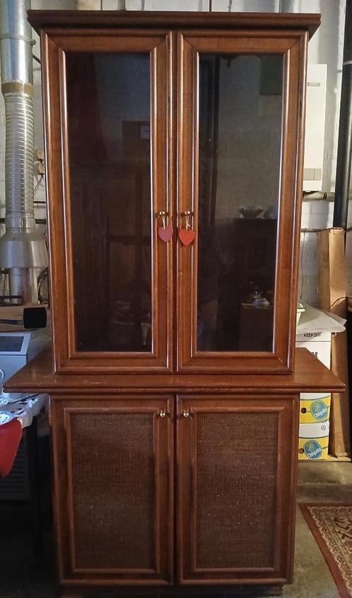 Grote vitrinekast, in 2 delen, Huis en Inrichting, Kasten | Vitrinekasten, Ophalen