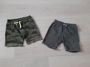 Shorts maat 110/116 beschikbaar voor biedingen