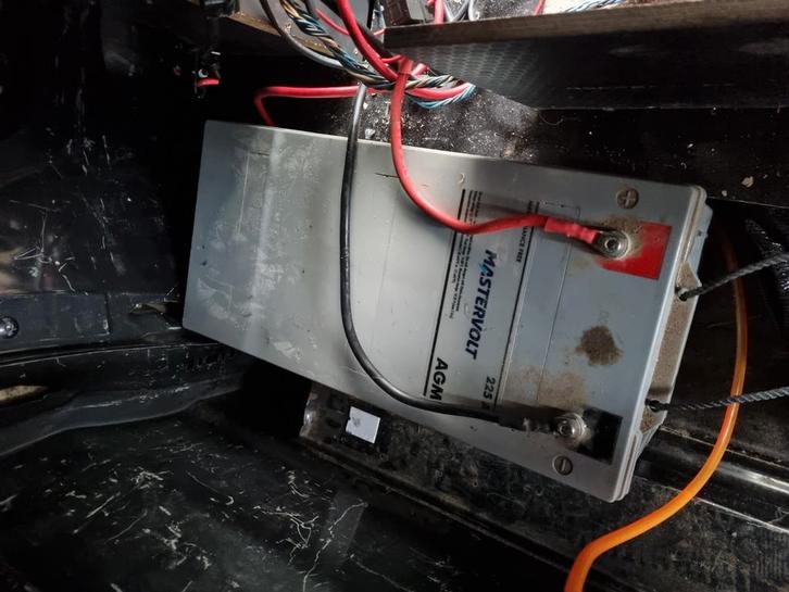 Mastervolt 225ah AGM 12V, Autos : Pièces & Accessoires, Batteries & Accessoires, Enlèvement