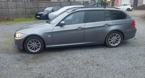 BMW 318d 2010 euro5  260dkms airco Export, Auto's, BMW, Particulier, 3 Reeks, Boordcomputer, Trekhaak, Diesel, Euro 5, Handgeschakeld