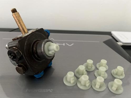 Mazout brander kopel stuk  tussen motor en pomp, Doe-het-zelf en Bouw, Verwarming en Radiatoren, Ophalen of Verzenden