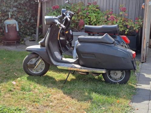 Lambretta DL/GP ️125cc️ (geen keuring!!!!!) ZONDER MOTOR, Fietsen en Brommers, Scooters | Overige merken, Gebruikt, Tweetakt, Ophalen