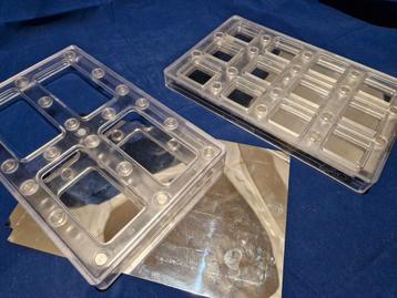Magneetvormen voor chocolade  beschikbaar voor biedingen