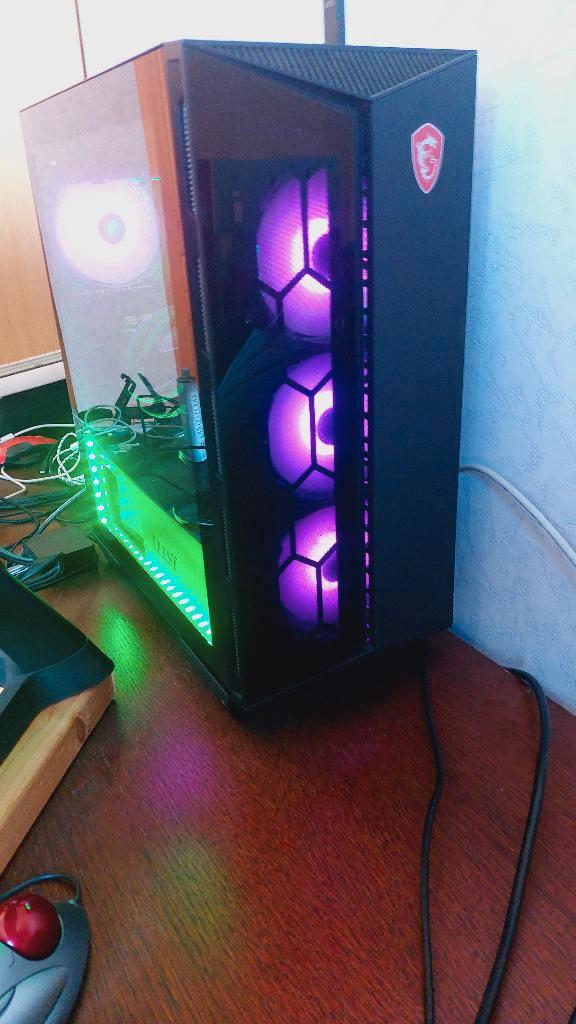 MSI ULTRA GAME PC 2 jaar oud - 64GB - RTX3080 - Waterkoeling, Computers en Software, Desktop Pc's, Zo goed als nieuw, 3 tot 4 Ghz