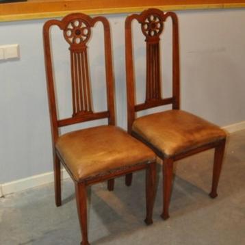 Art Deco schapenleren stoelen 2 stuks beschikbaar voor biedingen