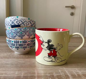 Vaisselle Disney Mickey Mouse - mug (2€) / 3 bols (5€) beschikbaar voor biedingen