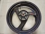 yamaha fzr 400 van '86-'90 achterwiel velg, Motoren, Ophalen of Verzenden, Gebruikt
