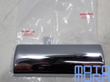 Nieuw hitteschild Honda VF 750 magna 1982 - 1988  700 uitlaa beschikbaar voor biedingen