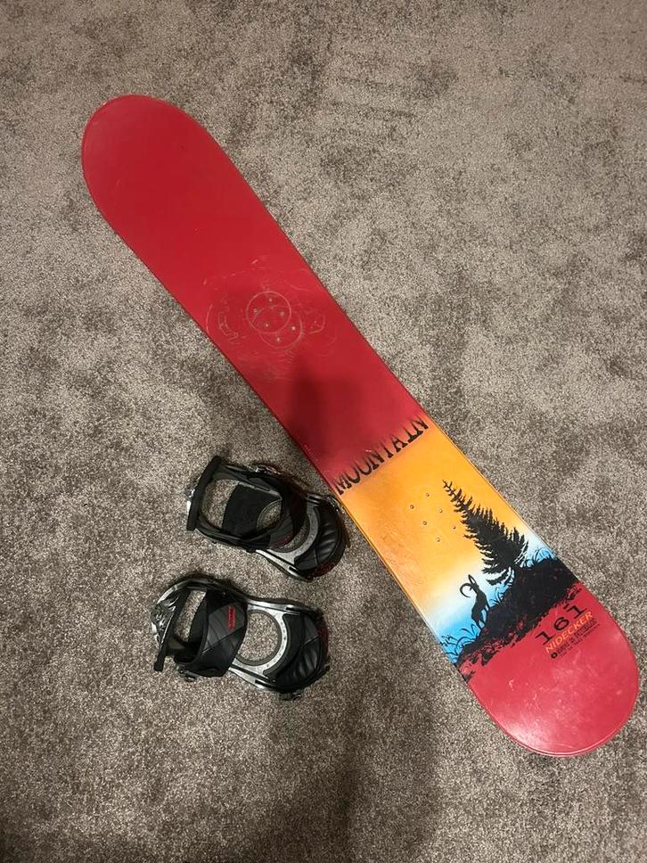 Nidecker Mountain + Burton Mission, Sport en Fitness, Snowboarden, Gebruikt, Board, Ophalen