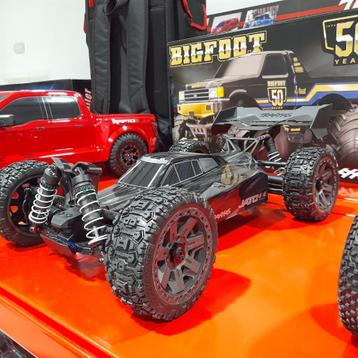Traxxas Jato 4X4 Bl-2S Zwart beschikbaar voor biedingen