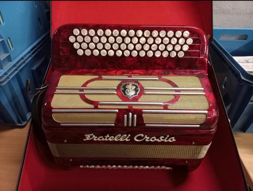 Prachtige Fratelli Crosio-accordeon, Muziek en Instrumenten, Accordeons, Zo goed als nieuw, Knopaccordeon, 80-bas, Overige merken