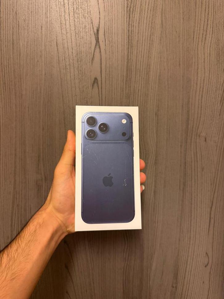 Apple iPhone 17 Pro Max, Télécoms, Téléphonie mobile | Apple iPhone, 256 GB, Autres modèles, Bleu, Enlèvement