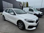BMW 118iA Automaat 1st eig ohboek cruise carplay Xenon, Auto's, Wit, Bedrijf, 5 deurs, 3 cilinders