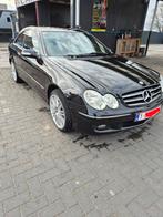 Mercedes-Benz CLK220 PRIX EXPORT, Auto's, Automaat, Achterwielaandrijving, Zwart, Leder