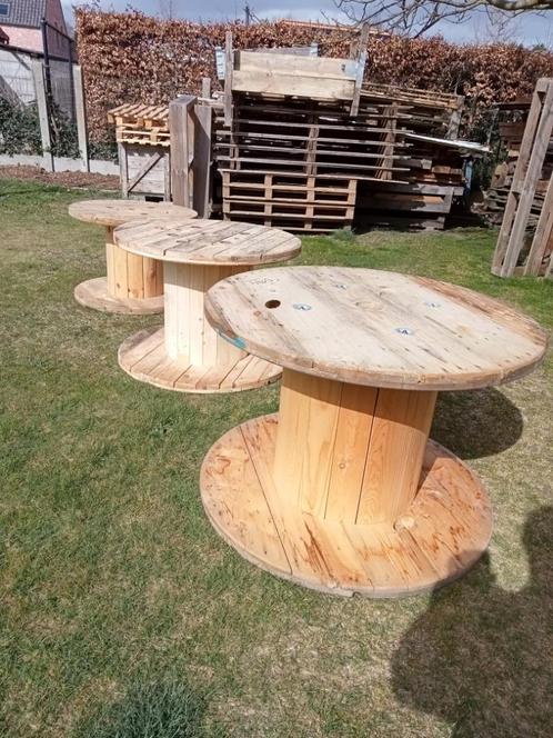 Haspels, bobijnen, kabelhaspels, tuintafel, Tuin en Terras, Tuintafels, Zo goed als nieuw, Hout, Ophalen