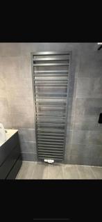 Radiator ( handdoek) voor cv, Doe-het-zelf en Bouw, Verwarming en Radiatoren, Ophalen, Radiator