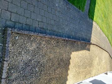 GRATIS DOLOMIET WAT GEMENGT MET KIEZELSTEENTJES  beschikbaar voor biedingen