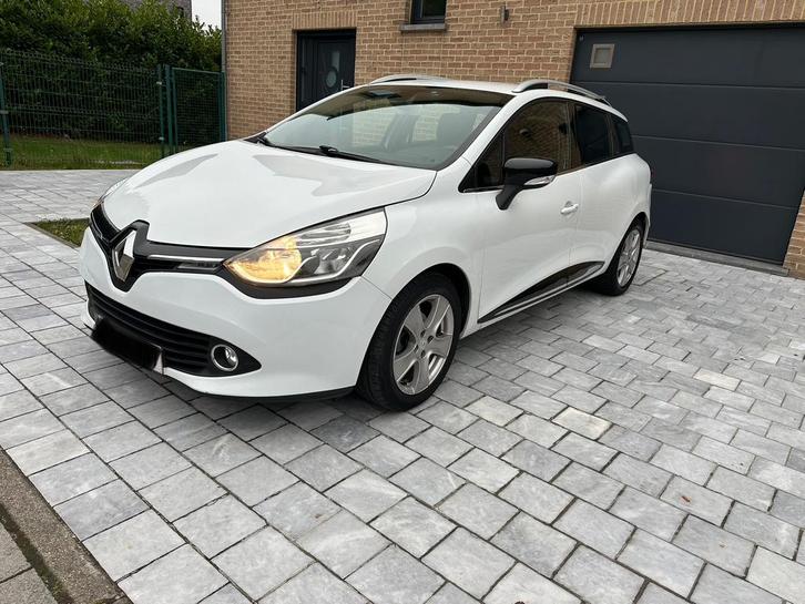 Clio 1.5 DCI 2014 euro5 128.000 Automatique GPS très propre, Auto's, Renault, Particulier, ABS, Airbags, Airconditioning, Apple Carplay