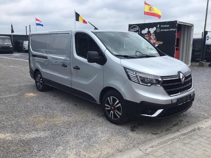 renault trafic l2 130pk 2023 full/option 17950e ex btw, Auto's, Bestelwagens en Lichte vracht, Bedrijf, Te koop, ABS, Achteruitrijcamera