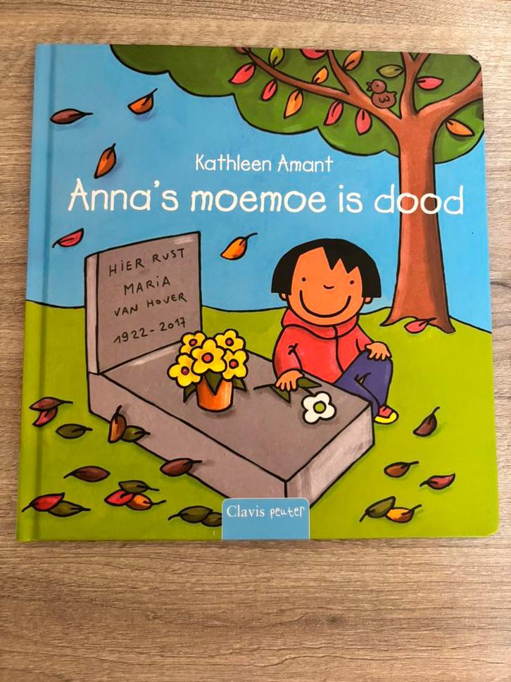 Kathleen Amant - Anna's moemoe is dood, Boeken, Kinderboeken | Baby's en Peuters, Zo goed als nieuw, Ophalen