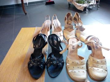 Chaussures femme 2x15,00€ et 2x10,00€, Enlèvement ou Envoi, Comme neuf, Noir