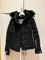 Veste ski femme Superdry - Taille 38, Kleding | Dames, Jassen | Winter, Ophalen, Zo goed als nieuw