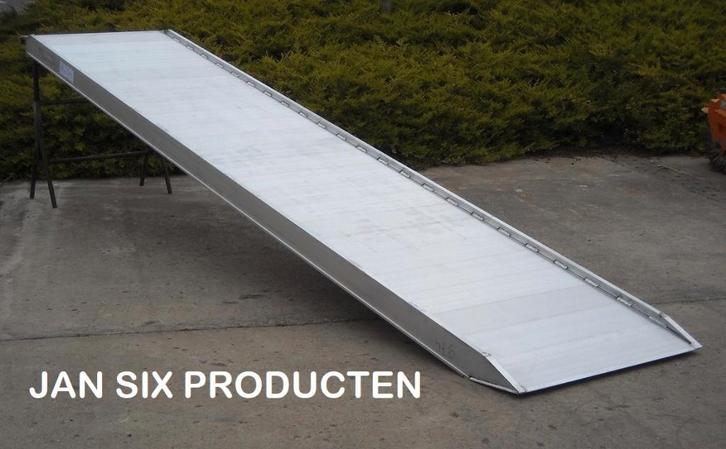 Alu. oprijplaat voor flightcases afmetingen 4400x1000x125, Doe-het-zelf en Bouw, Containers, Ophalen