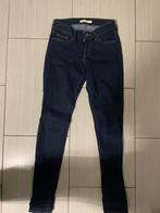 Levi’s 711 Skinny jeans – W26 L32, Kleding | Dames, Spijkerbroeken en Jeans, Ophalen, Zo goed als nieuw