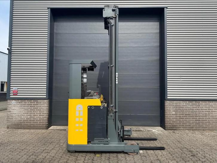 Atlet UNS14 1,4 ton elektrische reachtruck (bj 2009), Zakelijke goederen, Machines en Bouw | Heftrucks en Intern transport, Reachtruck
