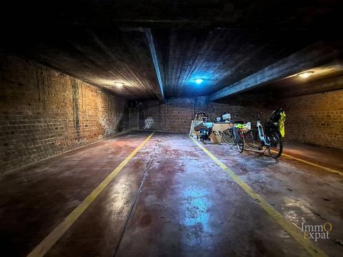 Garage à vendre à Schaerbeek, Immo, Garages en Parkeerplaatsen