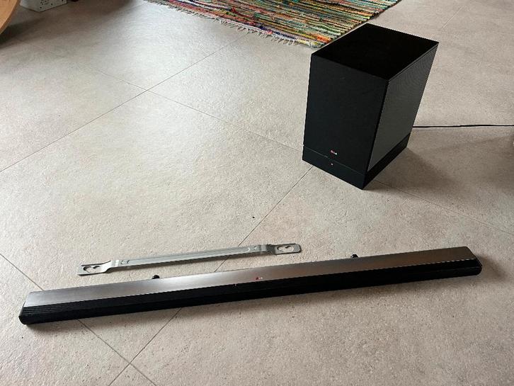 LG soundbar (met draadloze subwoofer en afstandbediening), Audio, Tv en Foto, Soundbars, Gebruikt, Bluetooth, Met externe subwoofer