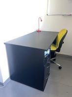 Bureau + bureaustoel + bureaulamp, Ophalen, Gebruikt, Bureau
