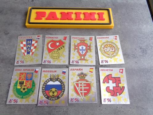 AUTOCOLLANTS DE FOOTBALL PANINI EURO 96 EMBLÈMES CE 8X BADGE, Hobby & Loisirs créatifs, Autocollants & Images, Enlèvement ou Envoi