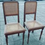 2 massief houten stoelen met rug en zitting in rotan webbing, Ophalen