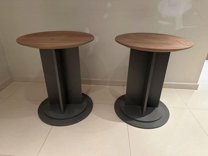 Lot de 2 tables d’appoint / guéridons modernes–tout en bois, Huis en Inrichting, Woonaccessoires | Zuilen en Pilaren, Zo goed als nieuw