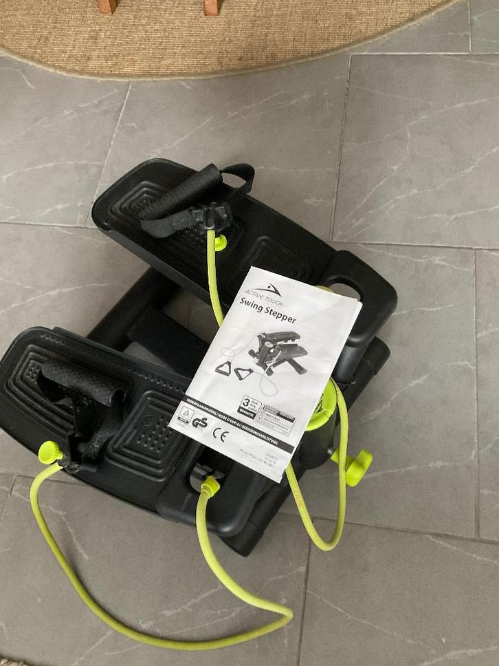 Swing Stepper, Sports & Fitness, Appareils de fitness, Comme neuf, Appareil step, Bras, Jambes, Synthétique, Enlèvement