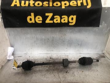 Aandrijfas rechts-voor van een Fiat Punto beschikbaar voor biedingen