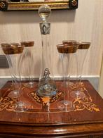 6 antieke glazen met karaf met stempels, Antiek en Kunst, Ophalen