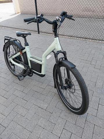 e.bike klever y-muse.180km 4 maanden oud ,25km,nieuwstaat. beschikbaar voor biedingen
